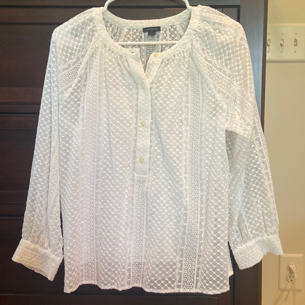 White sheer Ann Taylor top with detachable camisole. Small. Excellent condition